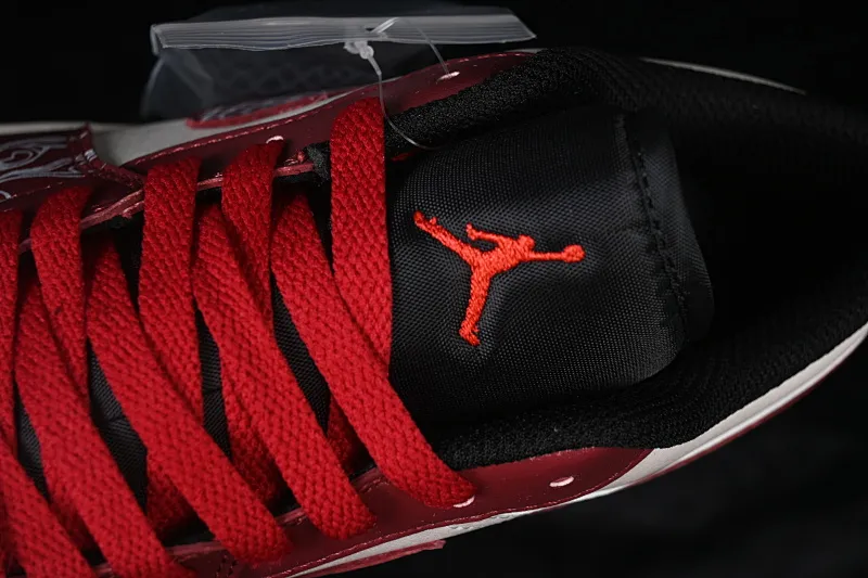 All Categories Air Jordan Jordan Series Basketball Shoes Air Jordan 1 Low Air Jordan 1 Low AJ1 Joe 1 Year of the Horse Limited Low-State Cultural Casual Shoes 553558-040
